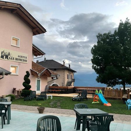 San Romedio Agriturismo Romeno 外观 照片